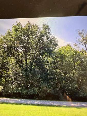1.79 Acres of Residential Land for Sale in Clarksville, Tennessee