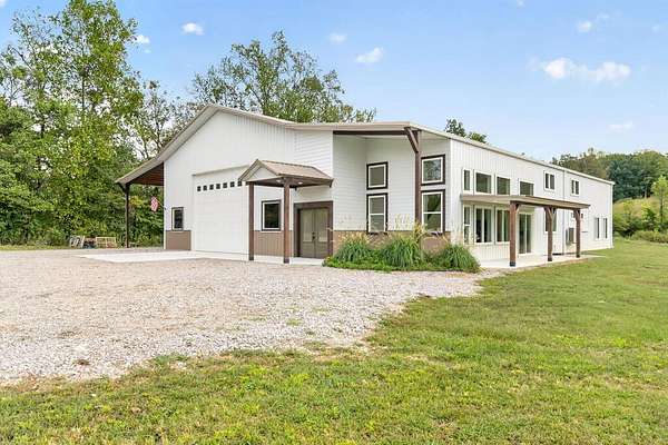 13.7 Acres of Land with Home for Sale in Byrdstown, Tennessee