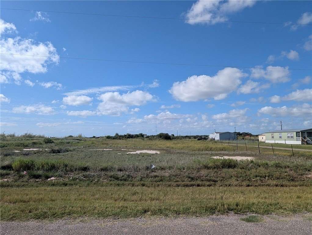 1 Acre of Residential Land for Sale in Rockport, Texas