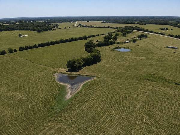 31.8 Acres of Recreational Land for Sale in Sumner, Texas