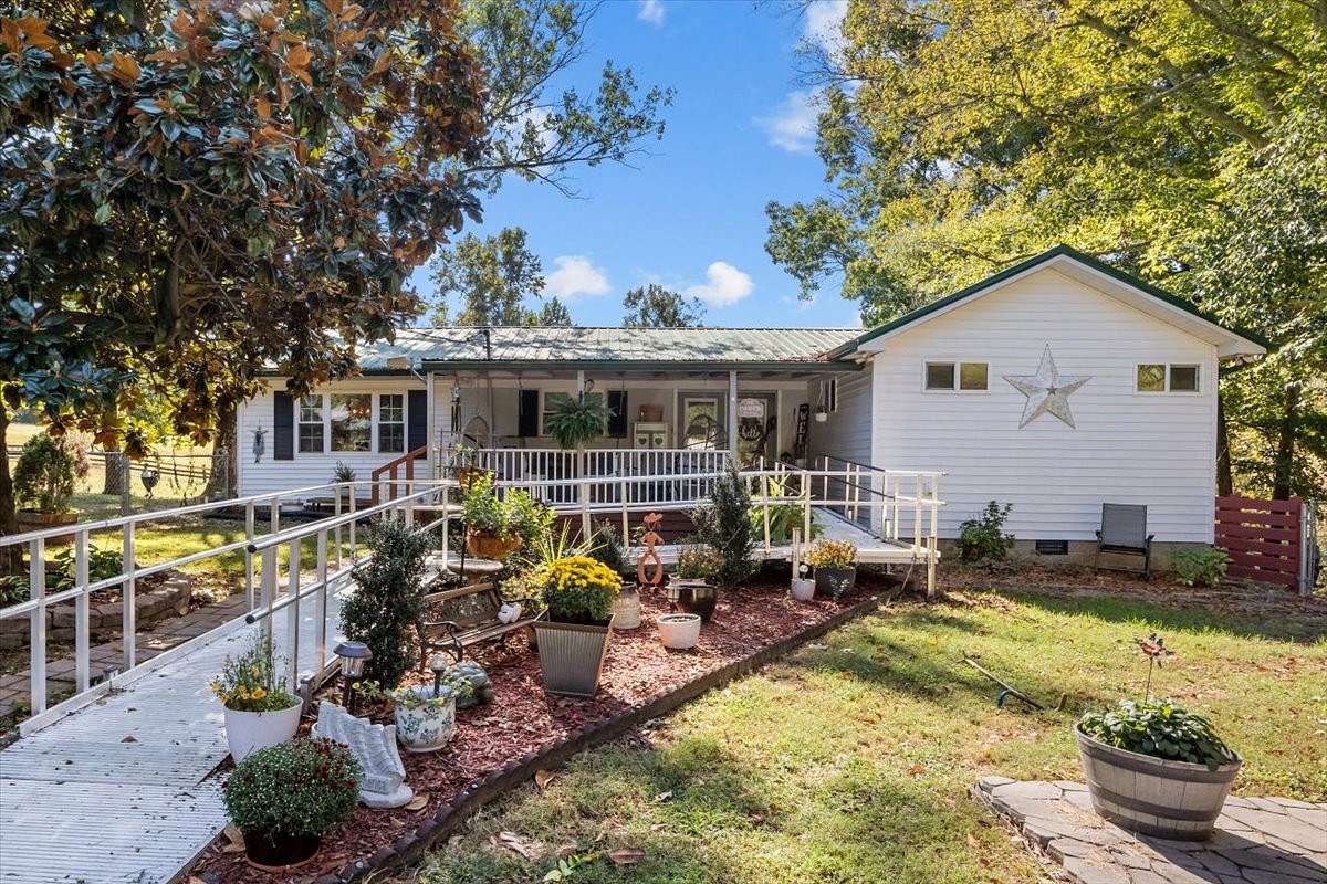 8.8 Acres of Land with Home for Sale in Springville, Tennessee