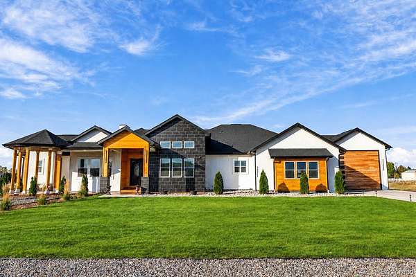 2.5 Acres of Land with Home for Sale in Brighton, Colorado