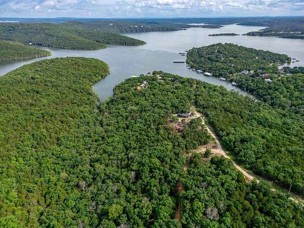 30 Acres of Land for Sale in Branson West, Missouri