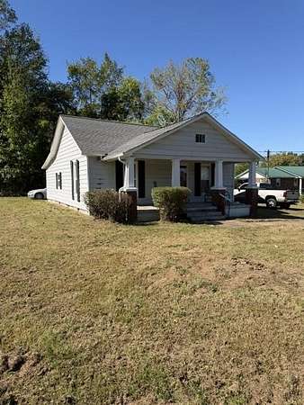 2.66 Acres of Land with Home for Sale in Madisonville, Kentucky