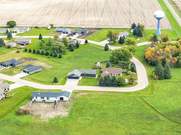 0.36 Acres of Residential Land for Sale in Estherville, Iowa