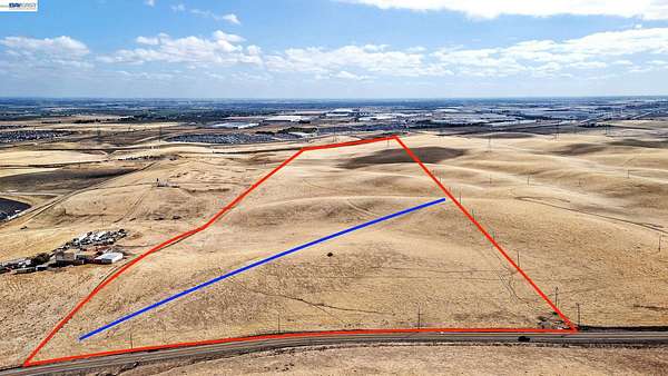 92.8 Acres of Agricultural & Residential Land for Sale in Tracy, California