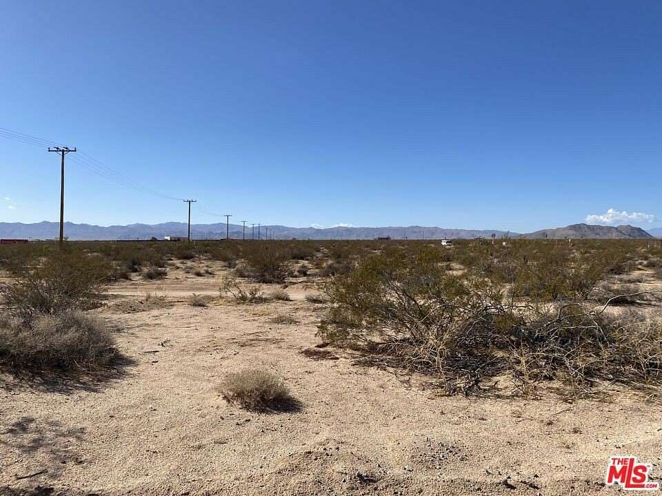 2 Acres of Residential Land for Sale in Joshua Tree, California
