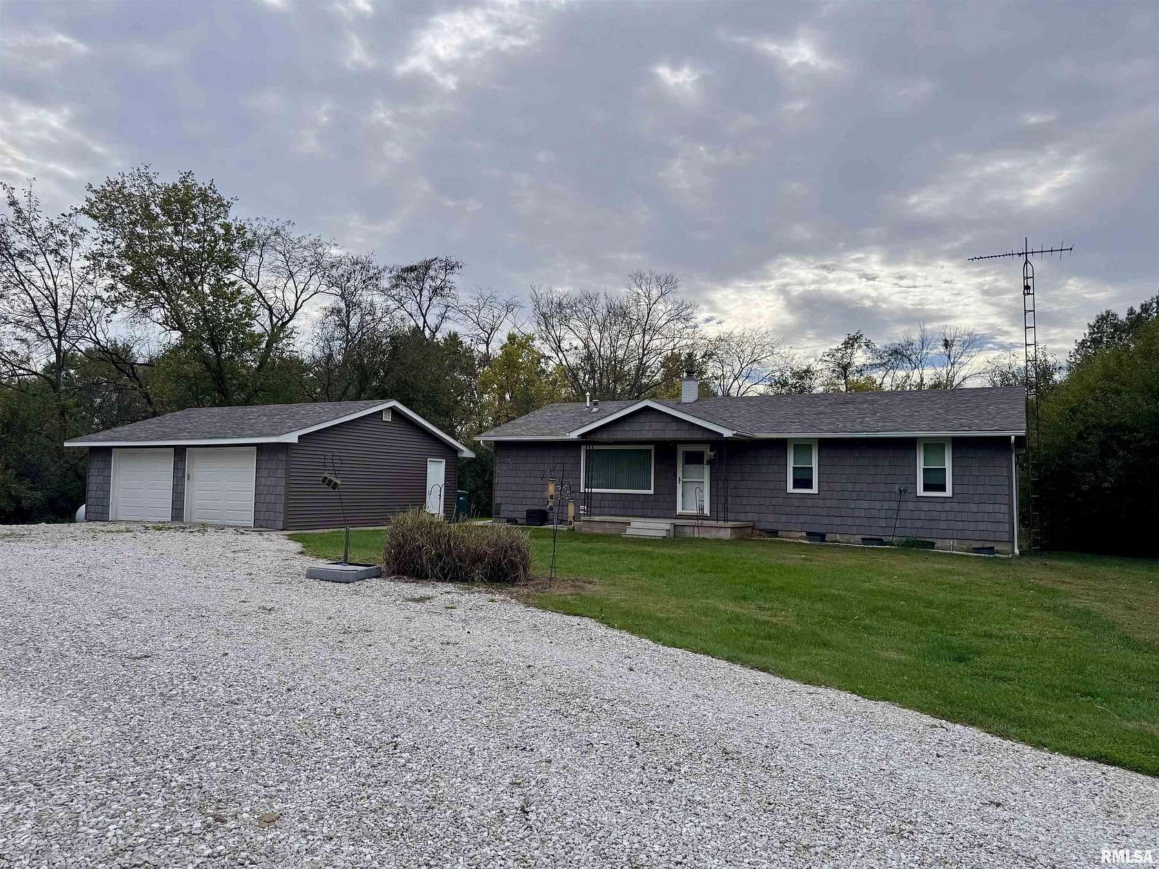 10 Acres of Land with Home for Sale in Macomb, Illinois