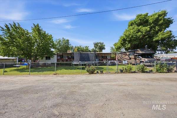0.28 Acres of Residential Land for Sale in Gooding, Idaho