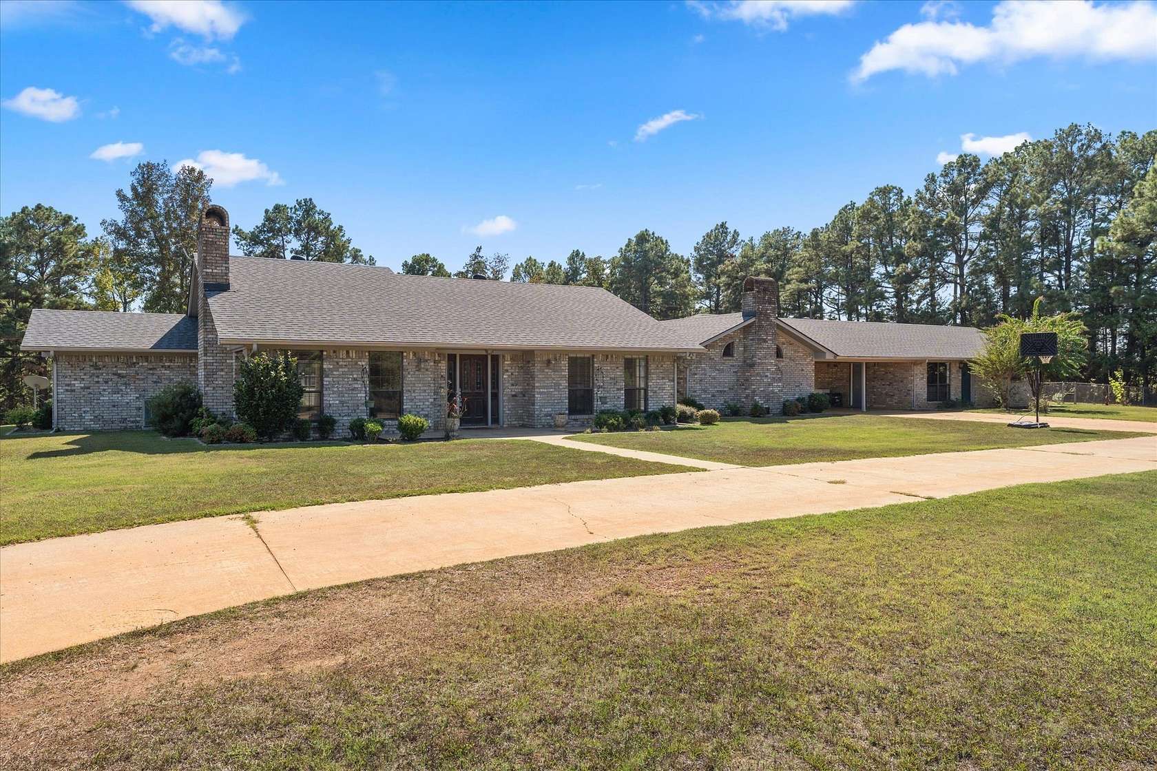 10 Acres of Land with Home for Sale in Queen City, Texas
