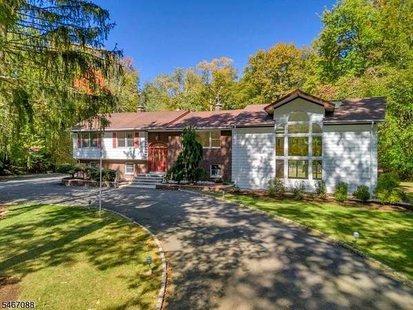 1.55 Acres of Land with Home for Sale in Warren Township, New Jersey