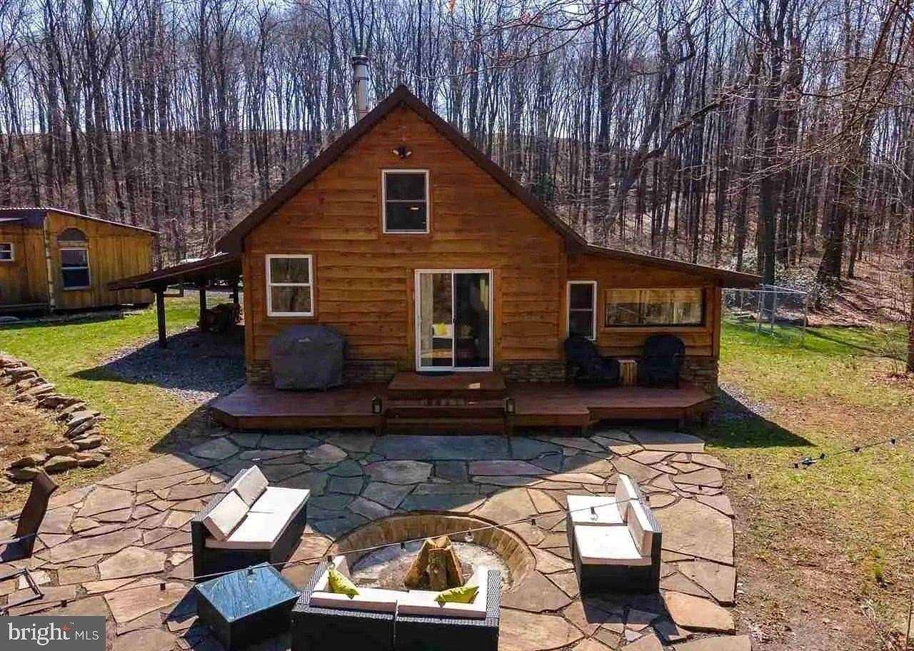 4 Acres of Land with Home for Sale in Bruceton Mills, West Virginia