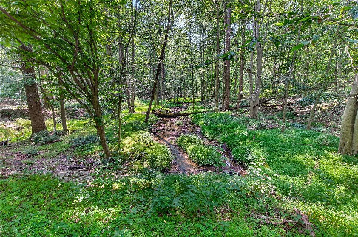 282 Acres of Recreational Land for Sale in Emmitsburg, Maryland