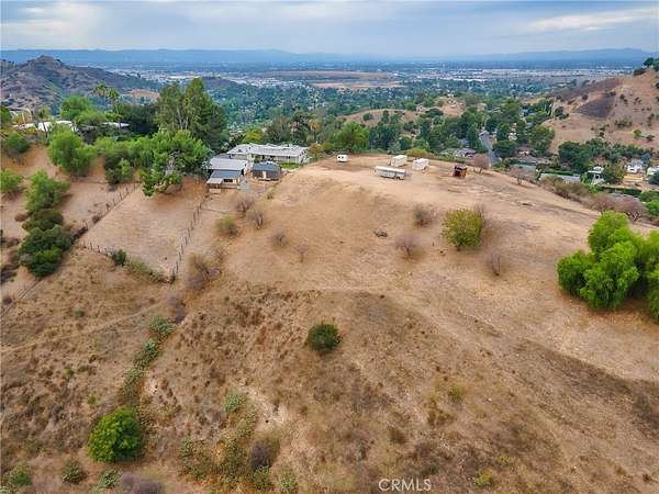 6.28 Acres of Land with Home for Sale in Shadow Hills, California
