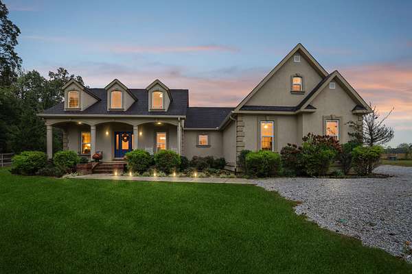 7 Acres of Land with Home for Sale in McMinnville, Tennessee