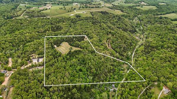 30 Acres of Recreational Land for Sale in Galena, Missouri