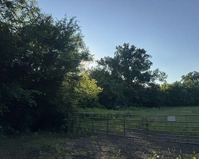 5.2 Acres of Land for Sale in Joaquin, Texas