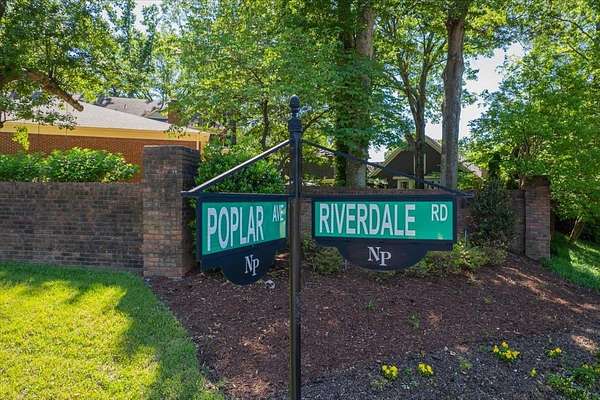 3.12 Acres of Residential Land for Sale in Germantown, Tennessee
