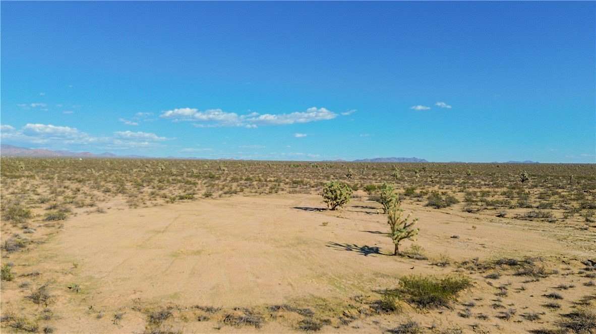 40 Acres of Land for Sale in Yucca, Arizona