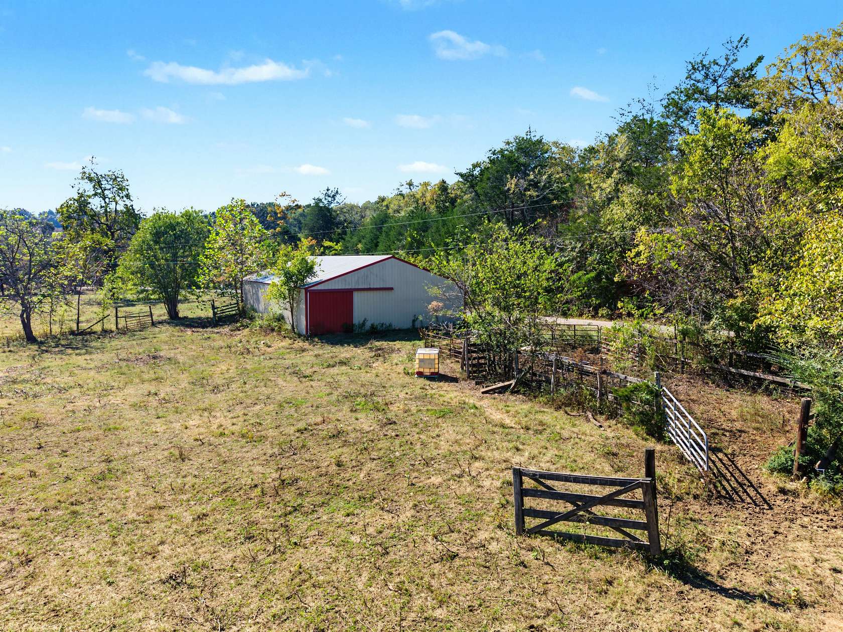 30.4 Acres of Land for Sale in Pulaski, Tennessee