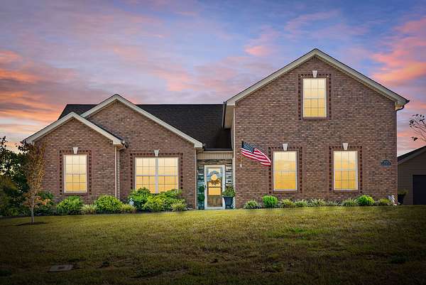1.86 Acres of Land with Home for Sale in Clarksville, Tennessee