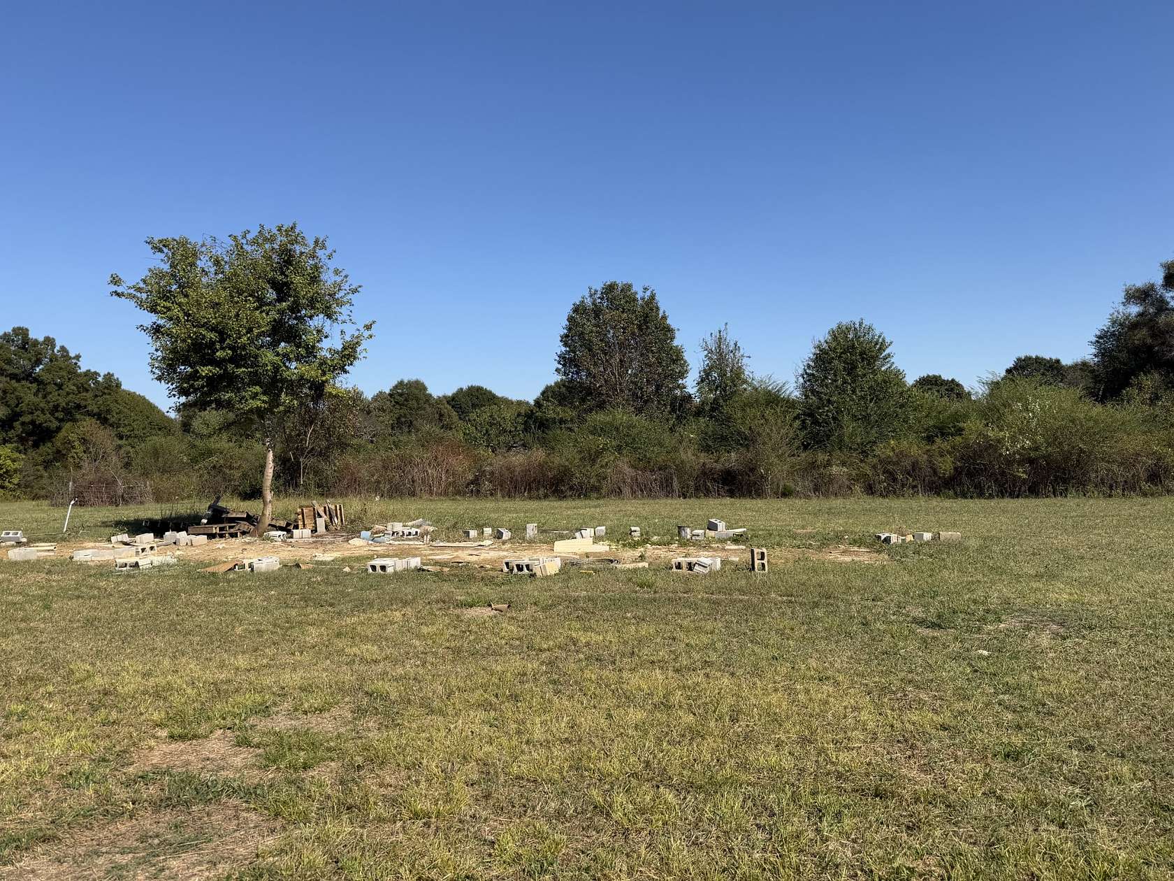 11.1 Acres of Land for Sale in Ardmore, Tennessee