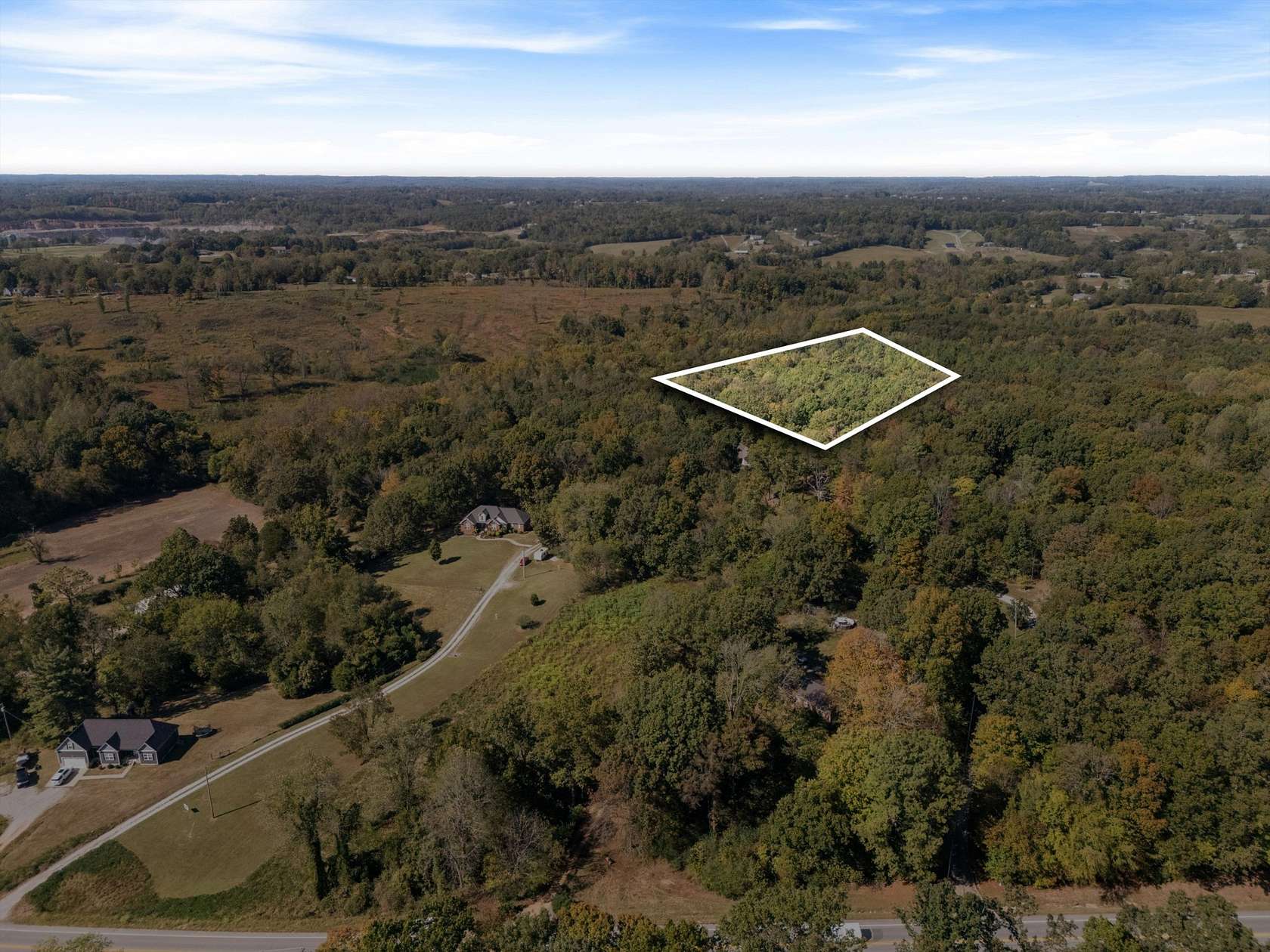 7.68 Acres of Residential Land for Sale in Dickson, Tennessee