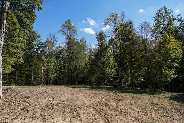 7.25 Acres of Residential Land for Sale in Cumberland City, Tennessee