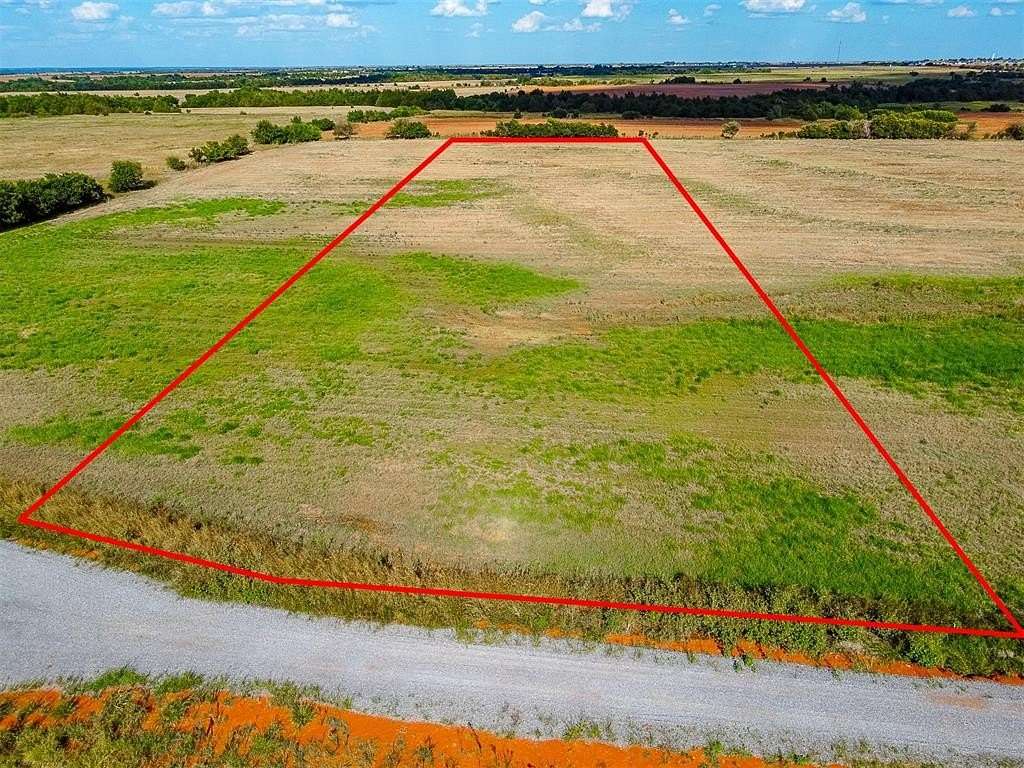 5 Acres of Residential Land for Sale in Cashion, Oklahoma