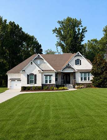 4.47 Acres of Land with Home for Sale in College Grove, Tennessee