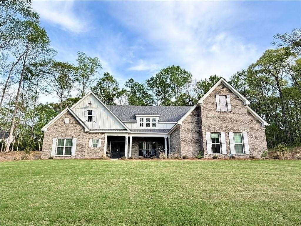 3.42 Acres of Land with Home for Sale in Auburn, Alabama