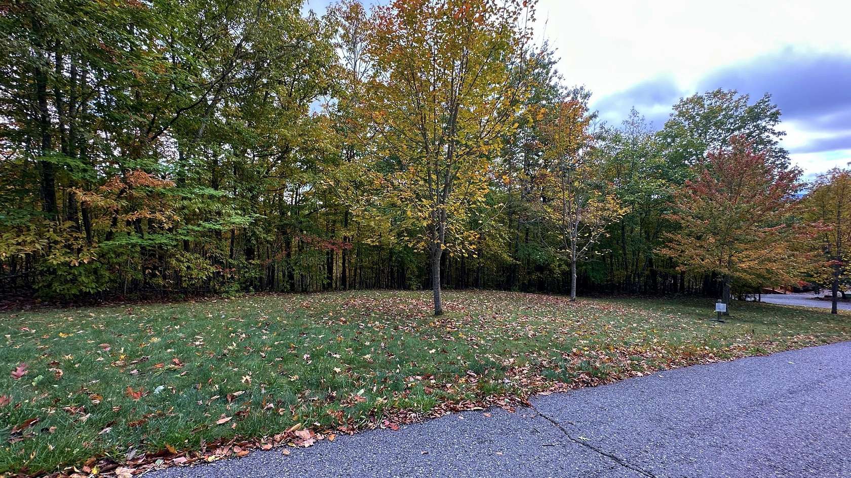 1.16 Acres of Residential Land for Sale in Caldwell, West Virginia