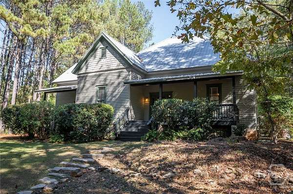 4.3 Acres of Land with Home for Sale in Bishop, Georgia