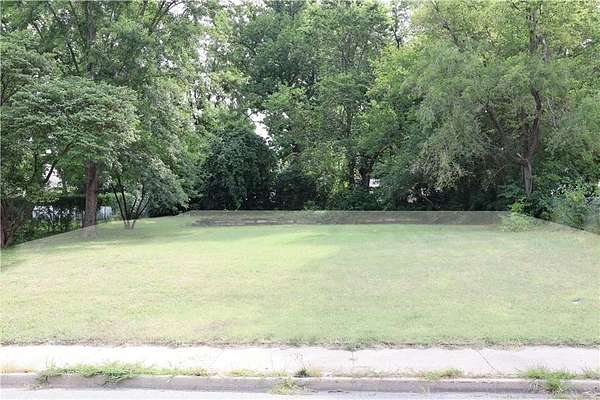 0.2 Acres of Residential Land for Sale in Independence, Missouri