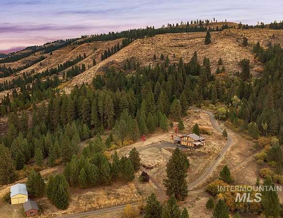 26.4 Acres of Land with Home for Sale in Council, Idaho