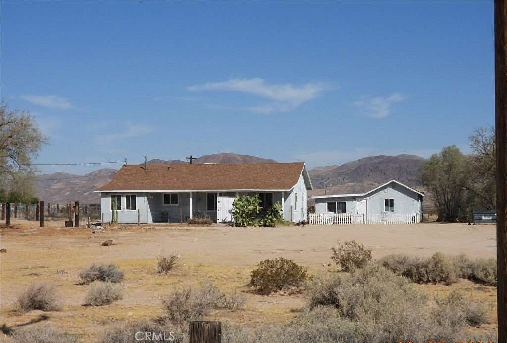 7.1 Acres of Land with Home for Sale in Yermo, California
