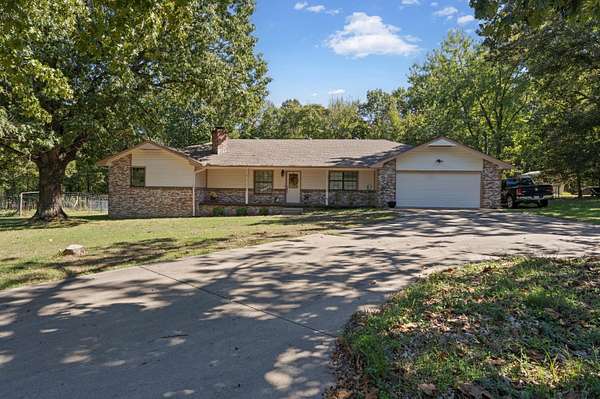 1.58 Acres of Land with Home for Sale in Grove, Oklahoma
