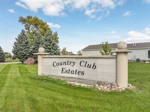 0.4 Acres of Residential Land for Sale in Estherville, Iowa