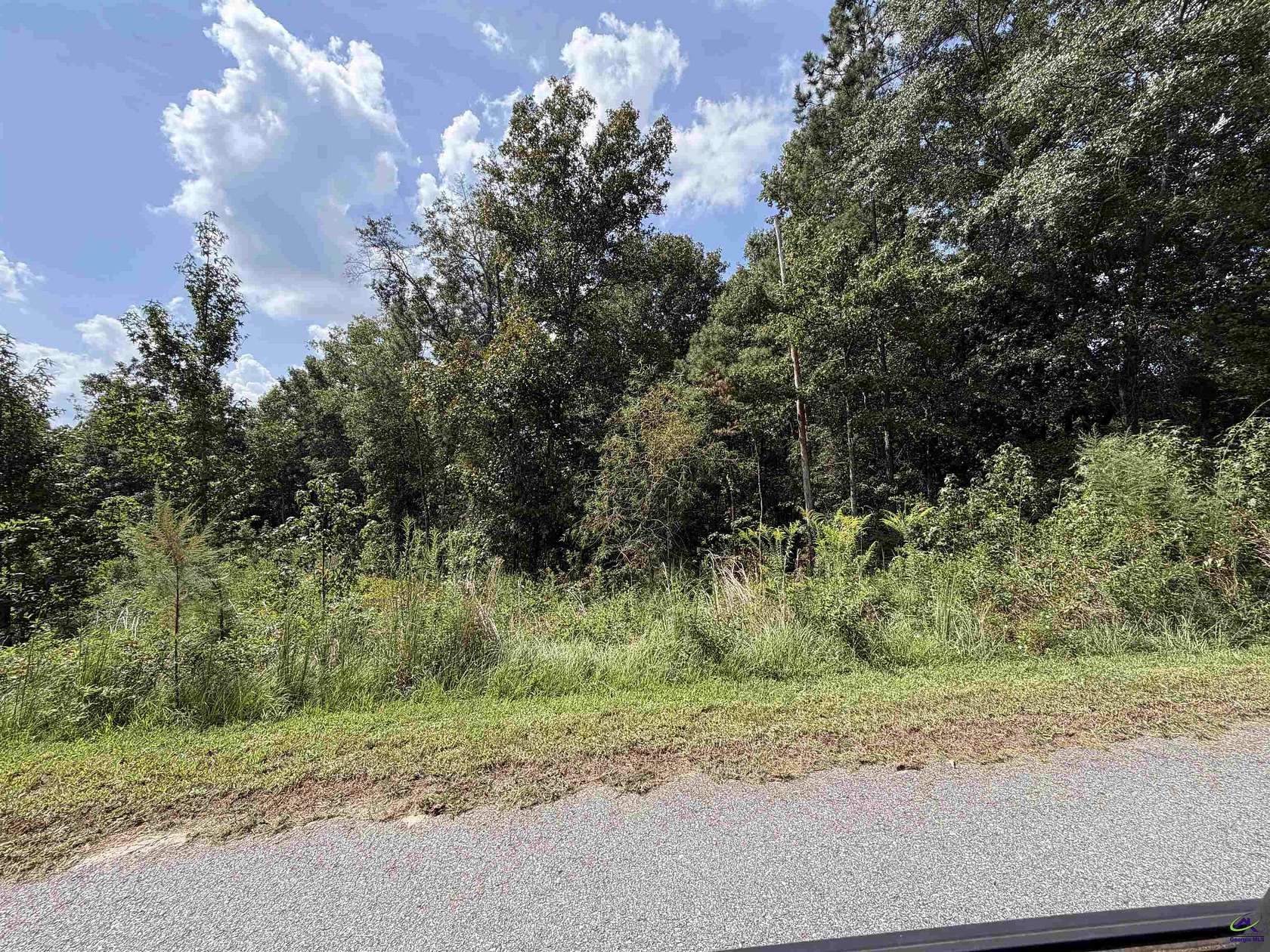 1.55 Acres of Land for Sale in Lizella, Georgia