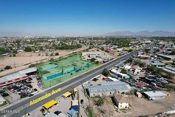 2.65 Acres of Commercial Land for Sale in El Paso, Texas