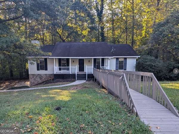 2.58 Acres of Land with Home for Sale in Jonesboro, Georgia