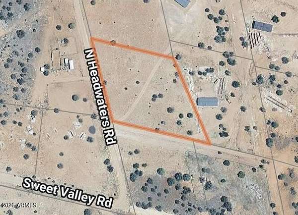 2 Acres of Residential Land for Sale in Paulden, Arizona