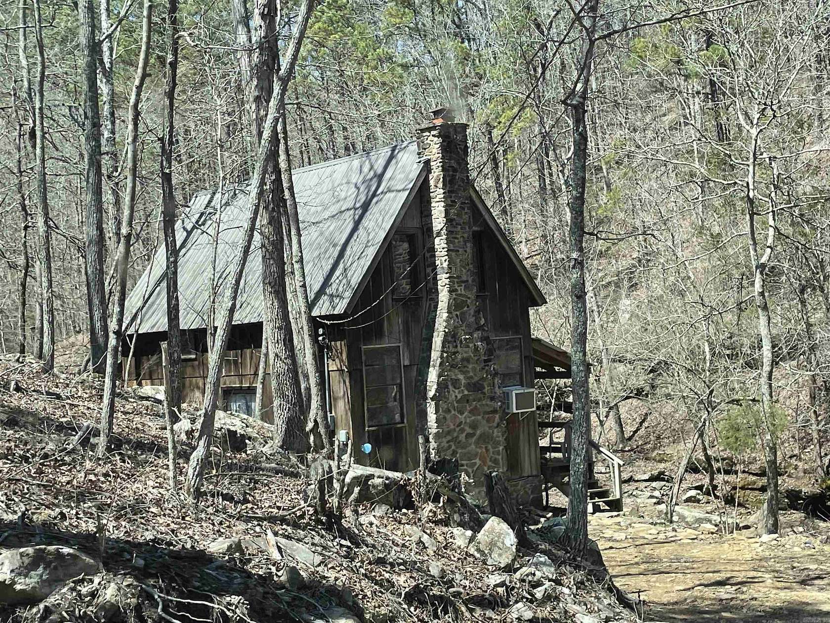 80 Acres of Land with Home for Sale in Shirley, Arkansas