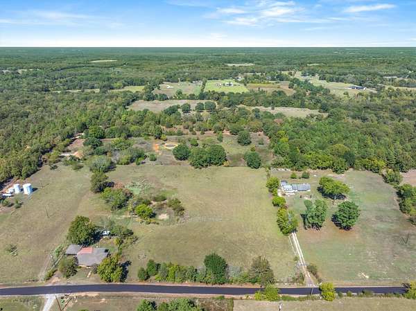 5.25 Acres of Residential Land for Sale in Grand Saline, Texas