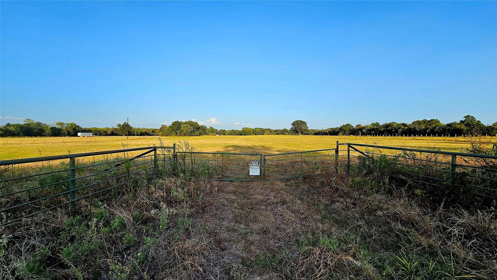 10 Acres of Land for Sale in East Tawakoni, Texas