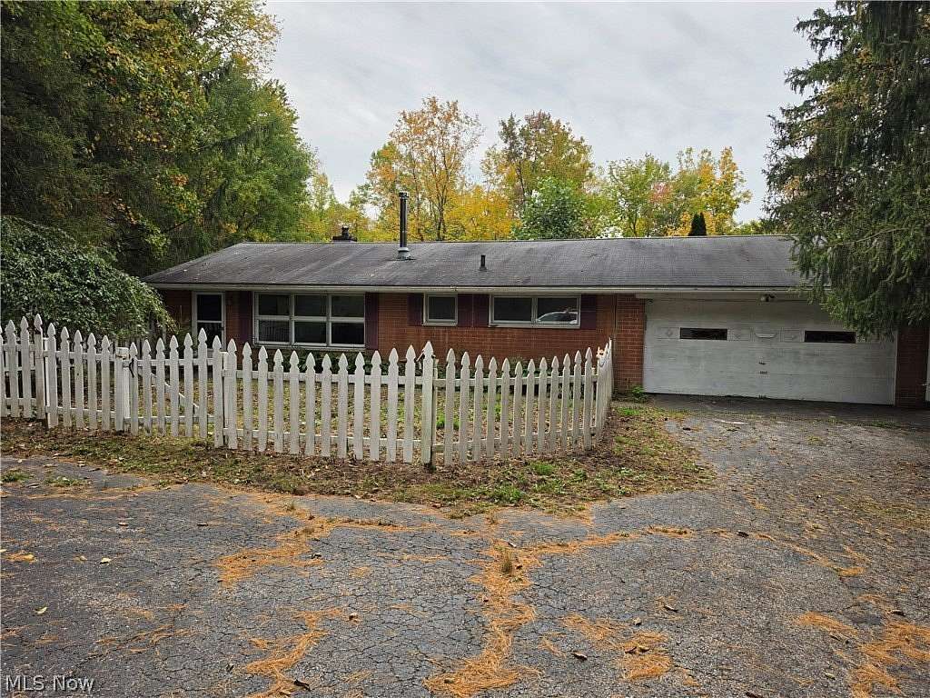 4.38 Acres of Land with Home for Sale in Chardon, Ohio