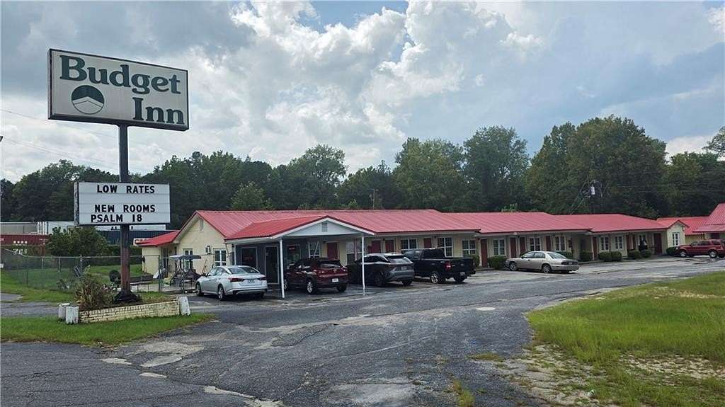 2 Acres of Commercial Land for Sale in Claxton, Georgia