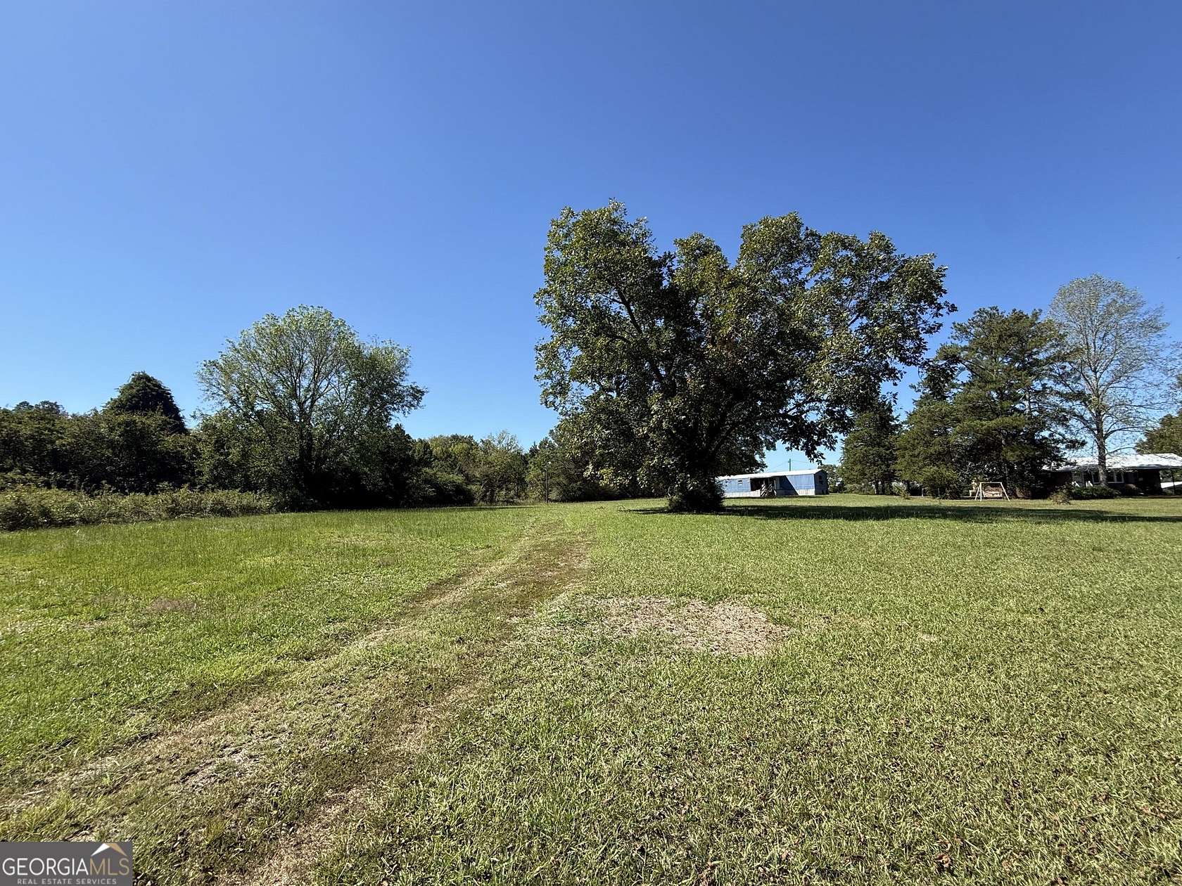 2 Acres of Land with Home for Sale in Elberton, Georgia
