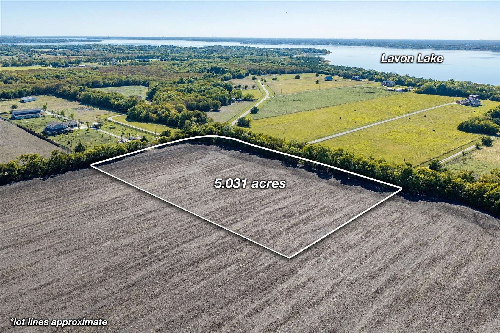 5 Acres of Residential Land for Sale in Farmersville, Texas
