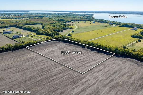 5 Acres of Residential Land for Sale in Farmersville, Texas